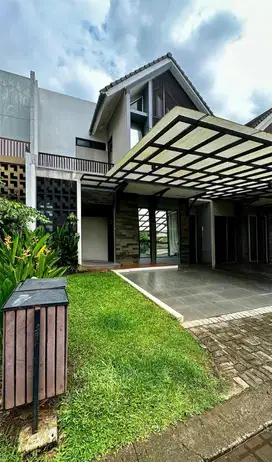 Rumah 2 Lantai Semi Furnish di BSD Dekat AEON Mall dan Tol