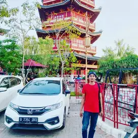 Driver pribadi atau kantor
