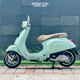 Piaggio Vespa Primavera ABS IGET LED 2020 warna GREEN RELAX.