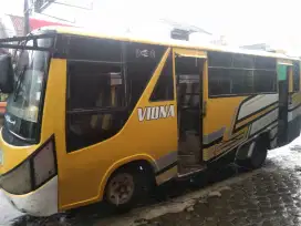 DiJUAL MINIBUS  MITSUBISHI FE349 / 2001