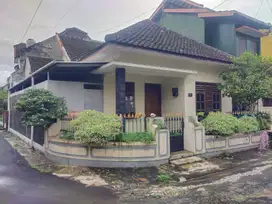 MURAH !! Rumah Dalam Perum Area jl. Godean Dalam Ringroad Dekat STPN