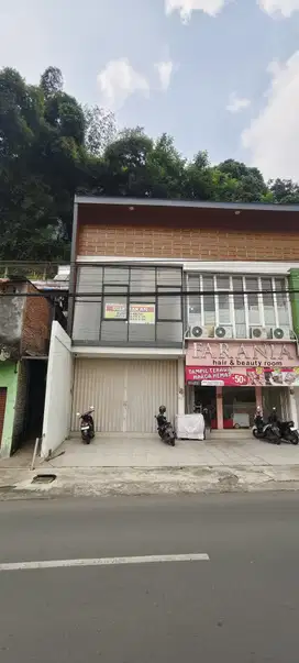 Di sewakan Ruko dekat Jembatan besi Sampangan