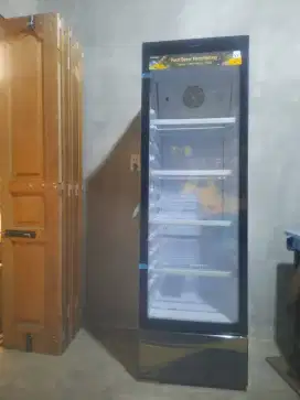 Kulkas Chiller Besar, siap pakai untuk usaha, Harga Murah!