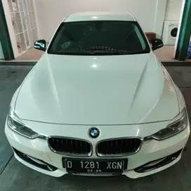 BMW 320i 2014 Bensin