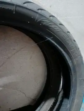 Ban Michelin pilot street