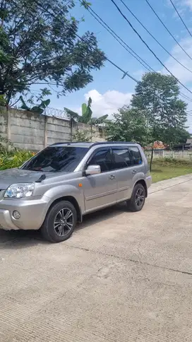 Nissan X-Trail 2005 Bensin