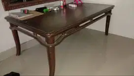 Set meja kursi kayu