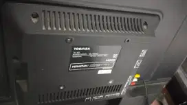 DIJUAL TV LED Toshiba 32 inch -1.300.000