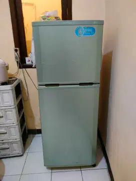 Kulkas LG exsprescool_ kulkas 2 pintu_kulkas bekas