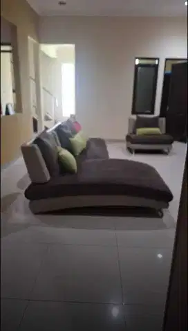 Disewakan / Dijual Rumah Siap Huni Perumahan Batununggal Indah Bandung