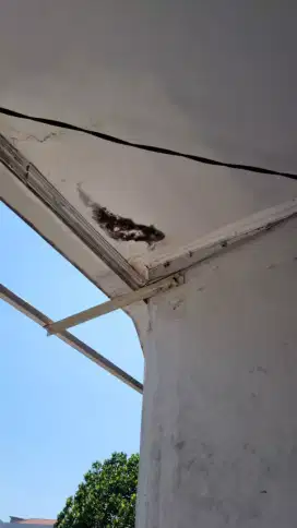 Tukang atap rumah bocor, rembes, renovasi rumah, atap baja ringan dll