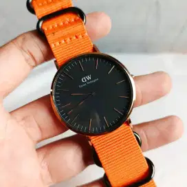 Jam tangan Daniel Wellington watch second ORI mulus murah