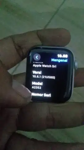 iWatch SE gen 2