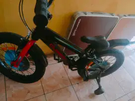 SEPEDA ANAK LAKI2 MERK CLARION