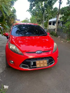 Ford Fiesta 1.4 Trend AT