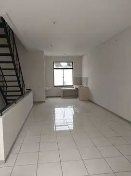 Ruko Strategis Siap Pakai di Kota Baru Parahyangan Bandung