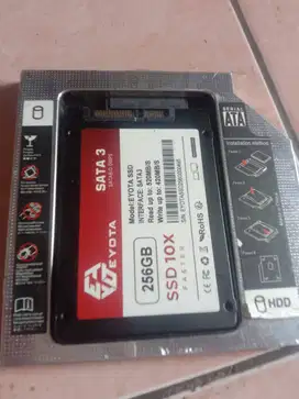 SSD 256 GB, PLUS KONEKTIR SSD DAN WINDOWS SISTEM