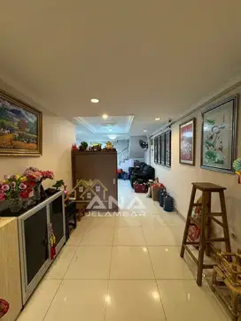 ANA RUMAH UK 7X20M DI KOMPLEK DUTA MAS JELAMBAR
