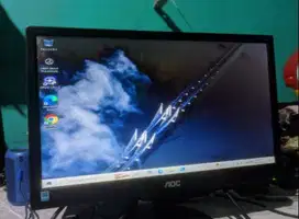 monitor AOC 16in usb wide mulus gambar bagus