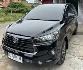 Kijang Innova 2.4 G M/T Diesel 2024