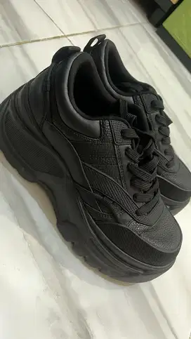 SEPATU ZARA ORI OUT