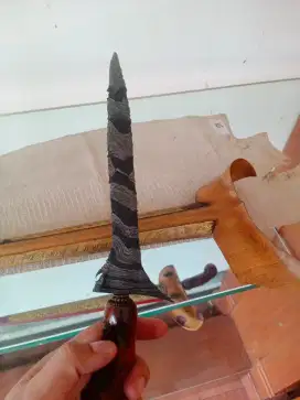 Keris pendek kuno