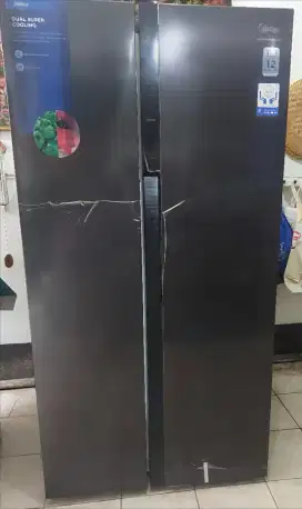 Kulkas Midea 2 Pintu Side by side