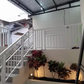 RUMAH MEWAH GOMBEL PERMAI JATINGALEH BANYUMANIK