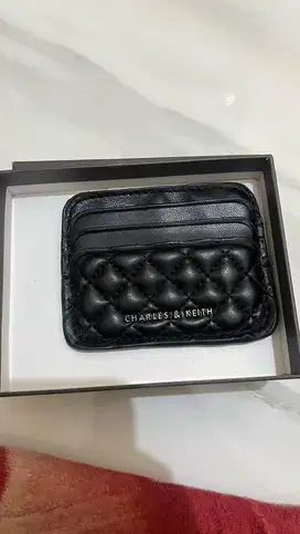 DOMPET CHARLES & KEITH