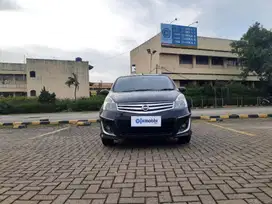 TDP 4,JT Nissan Grand livina 1.5 XV Bensin-AT Hitam 2013