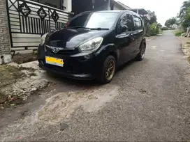 DAIHATSU SIRION RS MANUAL 2013 HITAM BE KOTA MADYA PAJAK ON