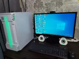 1 set komputer pemakaian jarang