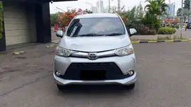 [ LOW KM ] Toyota Grand Avanza Veloz 1.5 AT Facelift Silver 2017/2018