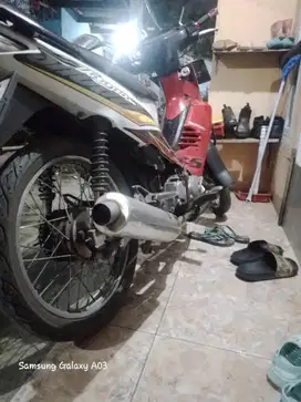 mau jual motor pribadi