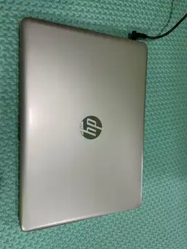 Laptop HP 14-bw004AU
