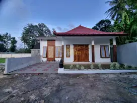JOGLO TANAH LUAS STRATEGIS DI BOROBUDUR SHM DLM PERUMAHAN