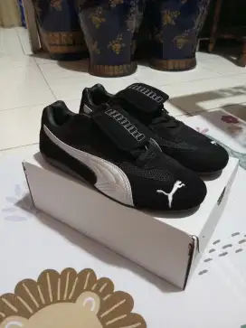 Sepatu speedcat