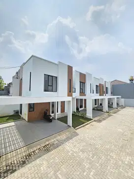 Rumah minimalis modern 2 lantai kayu manis somerset
