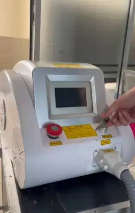 Laser kecantikan dan hapus tato