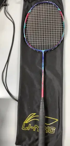 Raket Li-Ning dan RS