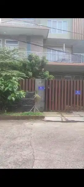 Rumah lelang di green ville kebun jeruk jakarta barat