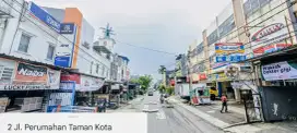 Sewa Ruko Bagus dan Strategis Di Taman Kota, Kembangan, Jakarta
Barat