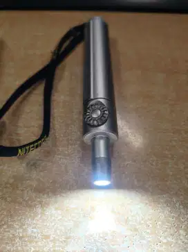 Senter Batu Akik Nitecore Gem8