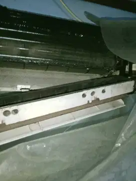 Cleaning AC split