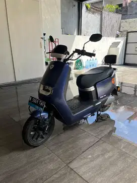Motor Listrik Yadea ES8PRO