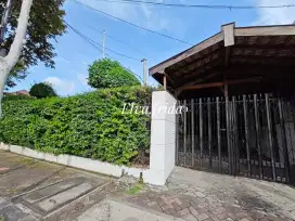 Dijual Murah Rumah di Jl Kutai Surabaya Pusat