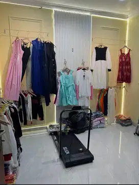 Host online shop tiktok