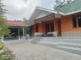 Di jual 2 vila ada kolam renangnya lokasi di gadog Cisarua Bogor