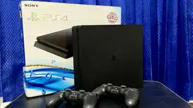 [Preloved] Sony Playstation 4 (PS4) Slim 500GB Bekas
