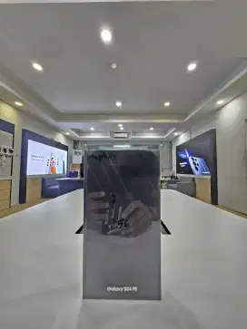 NEW SAMSUNG GALAXY S24FE 8/256GB DISKON 2.5 JT GARANSI RESMI SEIN